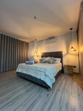 Luxury loft Medellin con AC